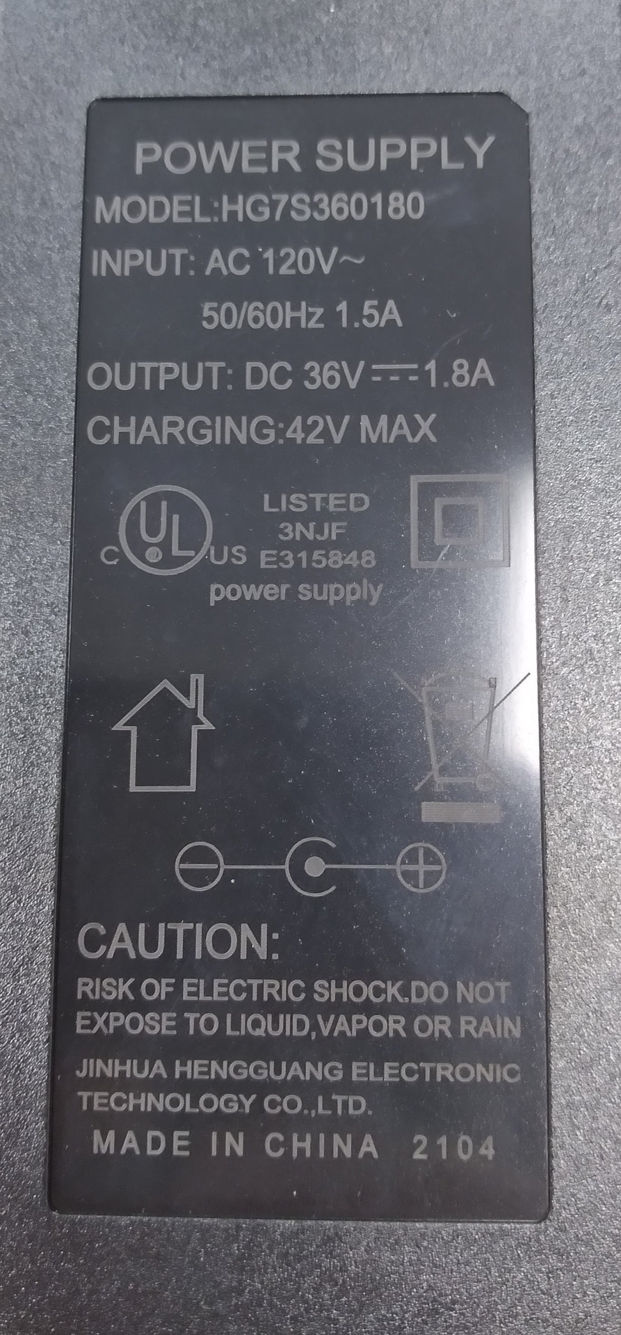 Charger 36v-1.8A Lithium RCA plug for Speed2