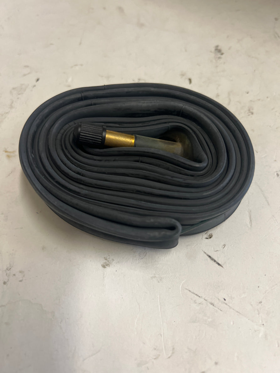 Tube 700 X 23 / 25C Presta Valve