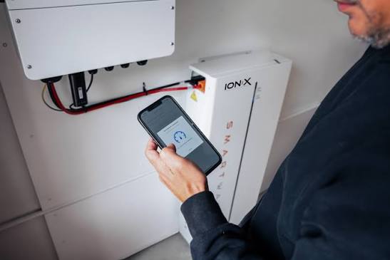 IONiX SmartWall Home Backup Battery System + Inverter — Demo