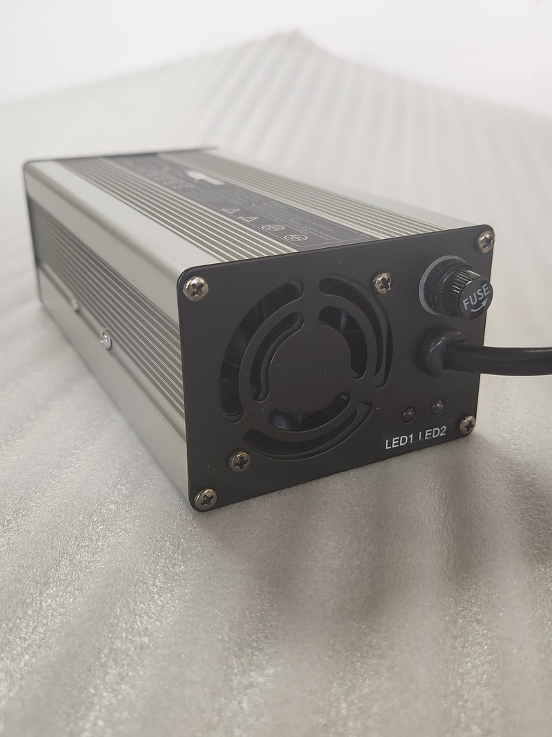Charger 84V 3A Lithium - PC plug
