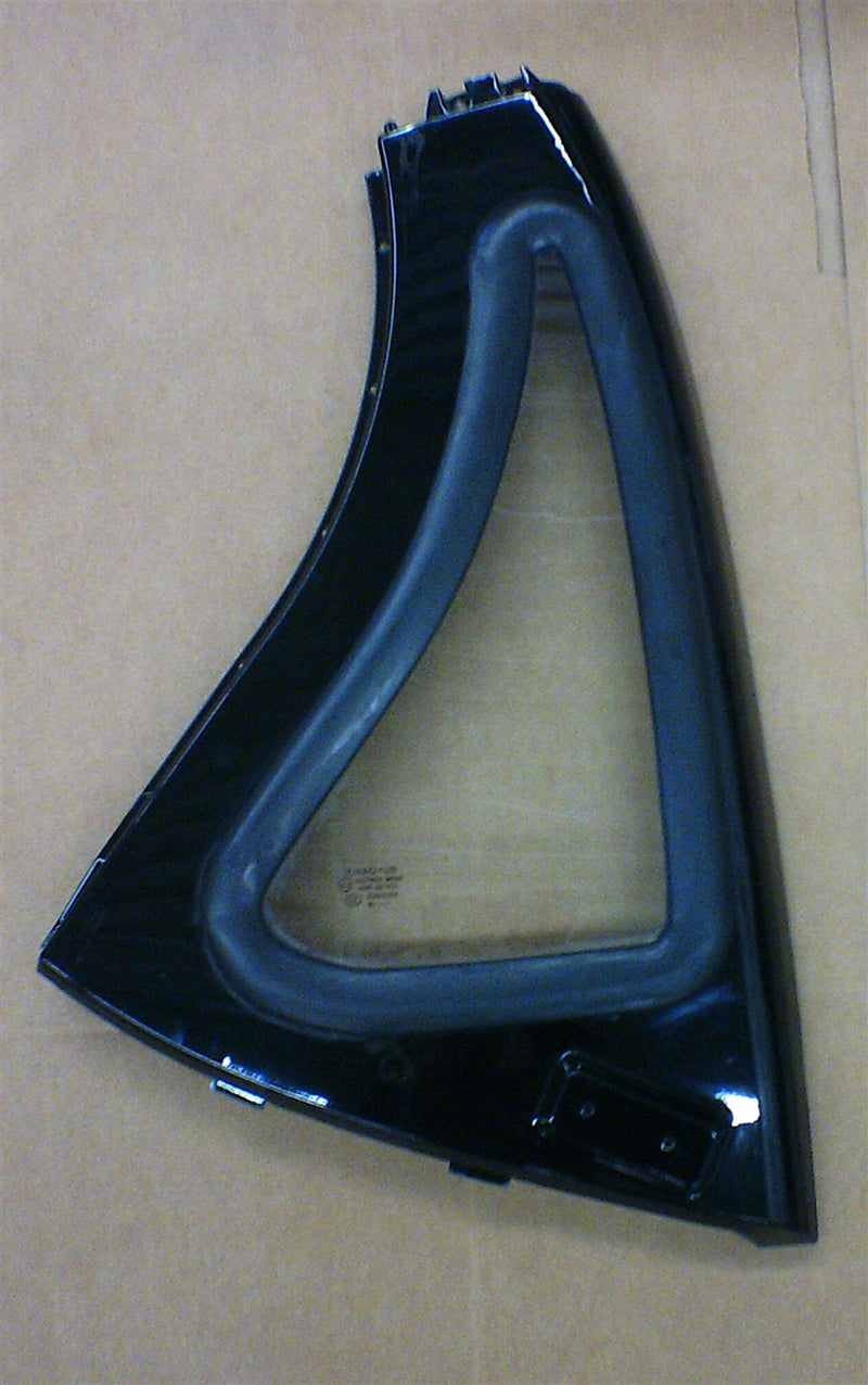 BBX Front Quarter Glass Fairing (Right) - Black