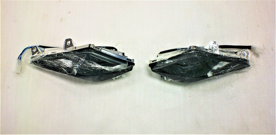 Front Turn signals for Road Warrior (set)