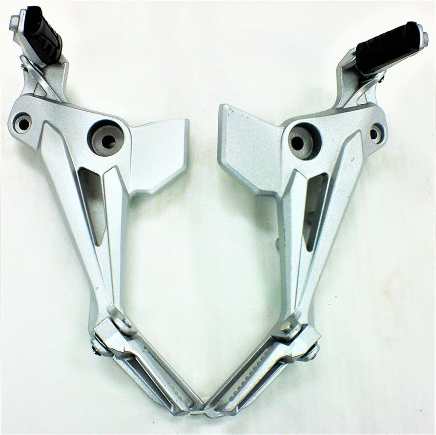 Foot Pegs (set)  for Road Warrior